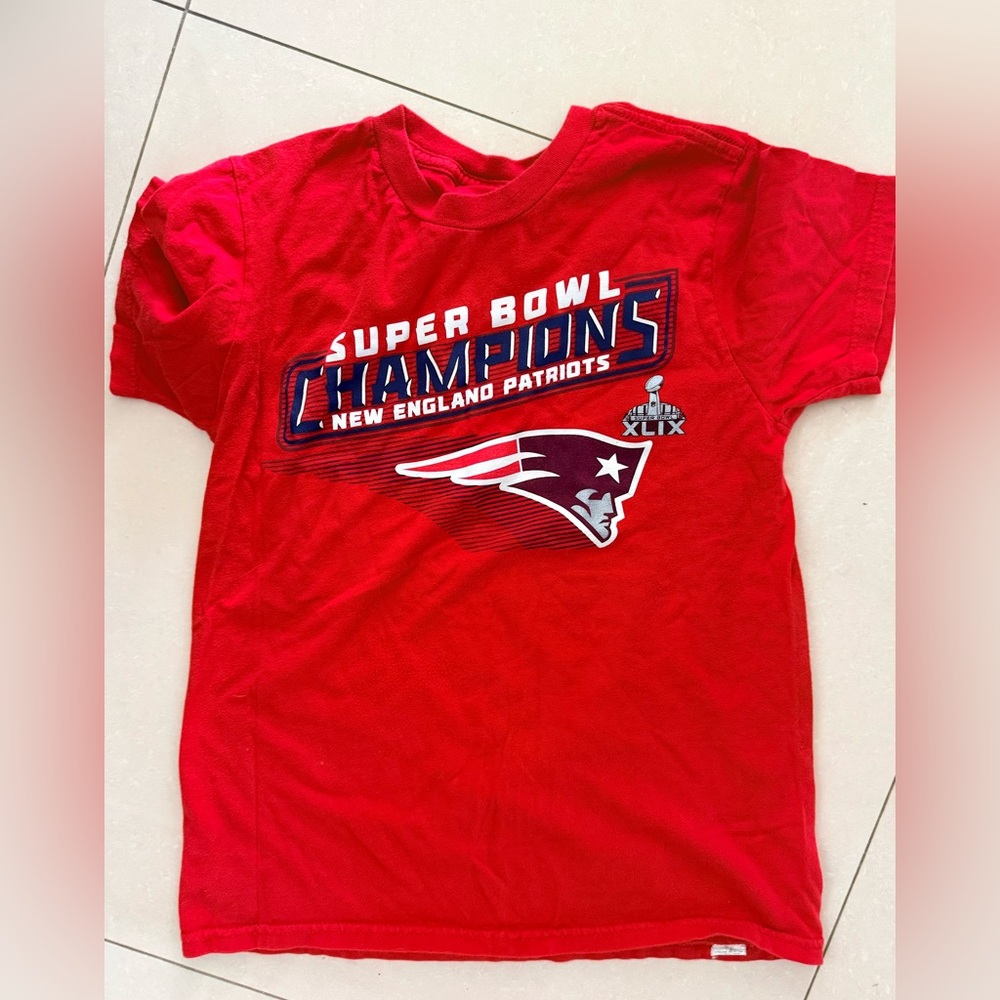 New England Patriots Super Bowl Red T Shirt Kids Size 10 12 medium